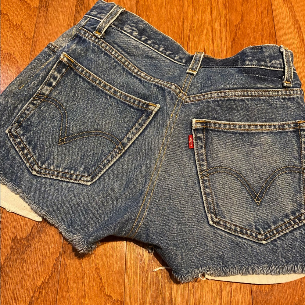Levi 505 Cut off Jean Shorts-high waisted